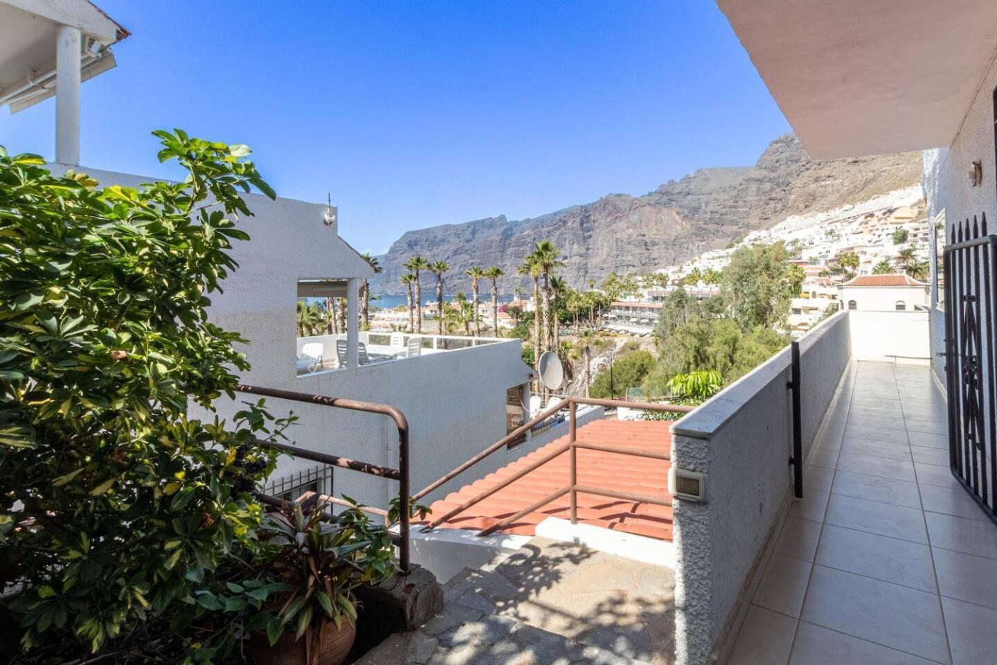 Cliff View Terrace By Dream Homes Tenerife Пуэрто-де-Сантьяго Экстерьер фото